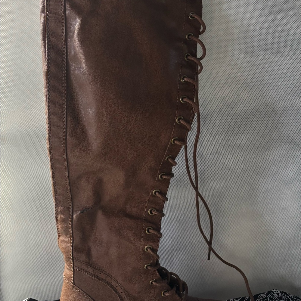 Brown Knee-High Lace-Up Boots